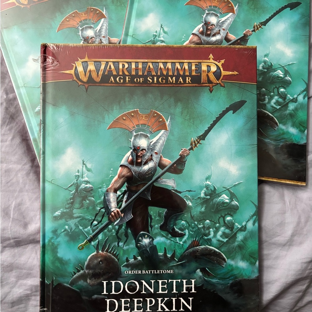 Age of Sigmar Idoneth Deepkin Battletome - Teal and Black